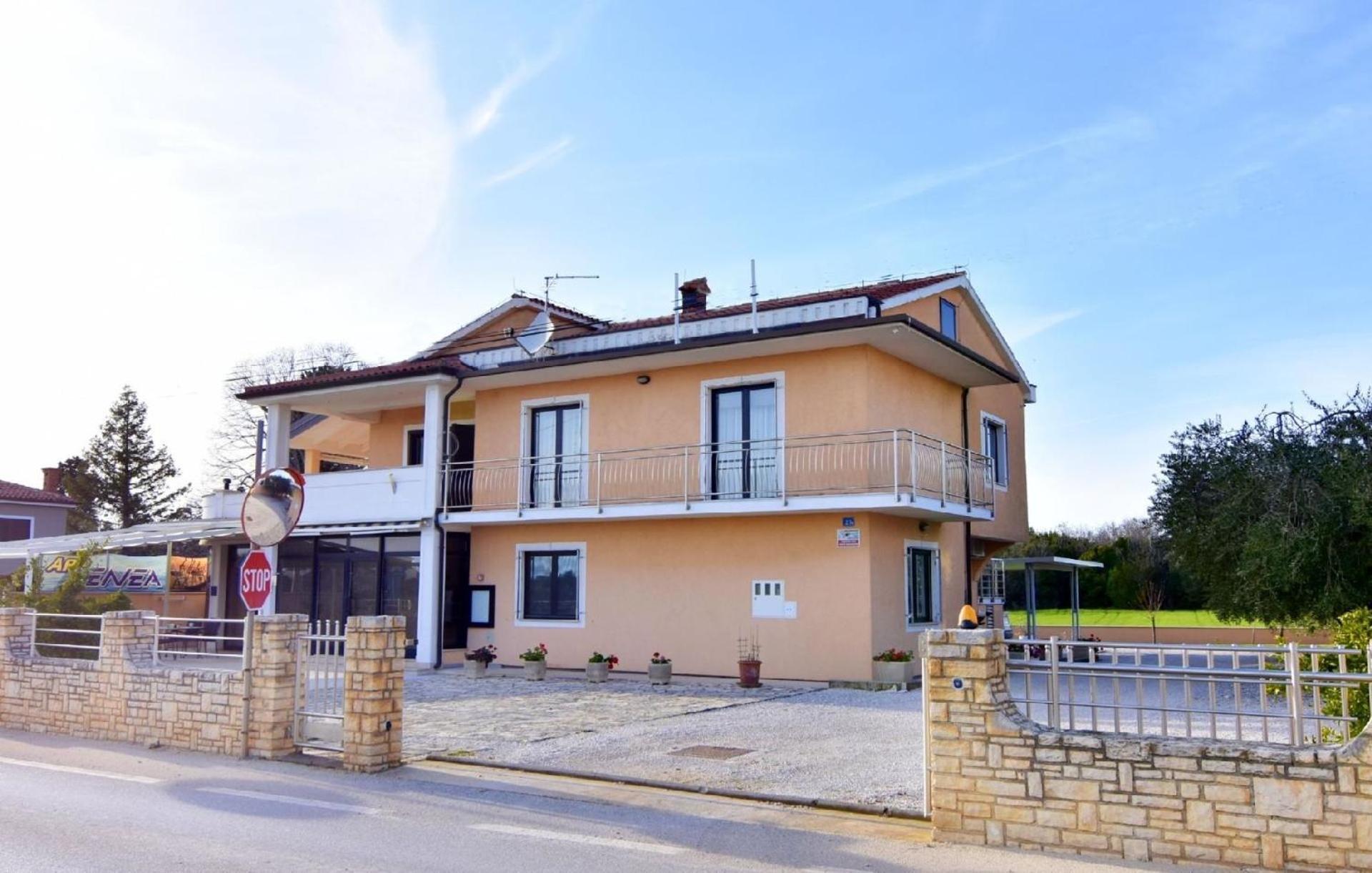 Komfortable Wohnung In Savudrija Mit Grill, Garten Und Terrasse Екстер'єр фото
